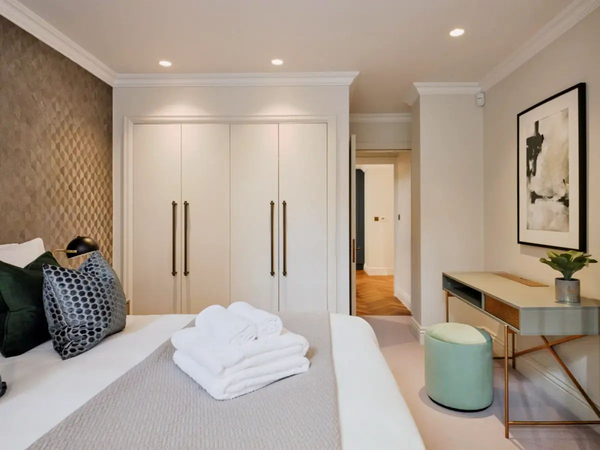 Property resident preview 4