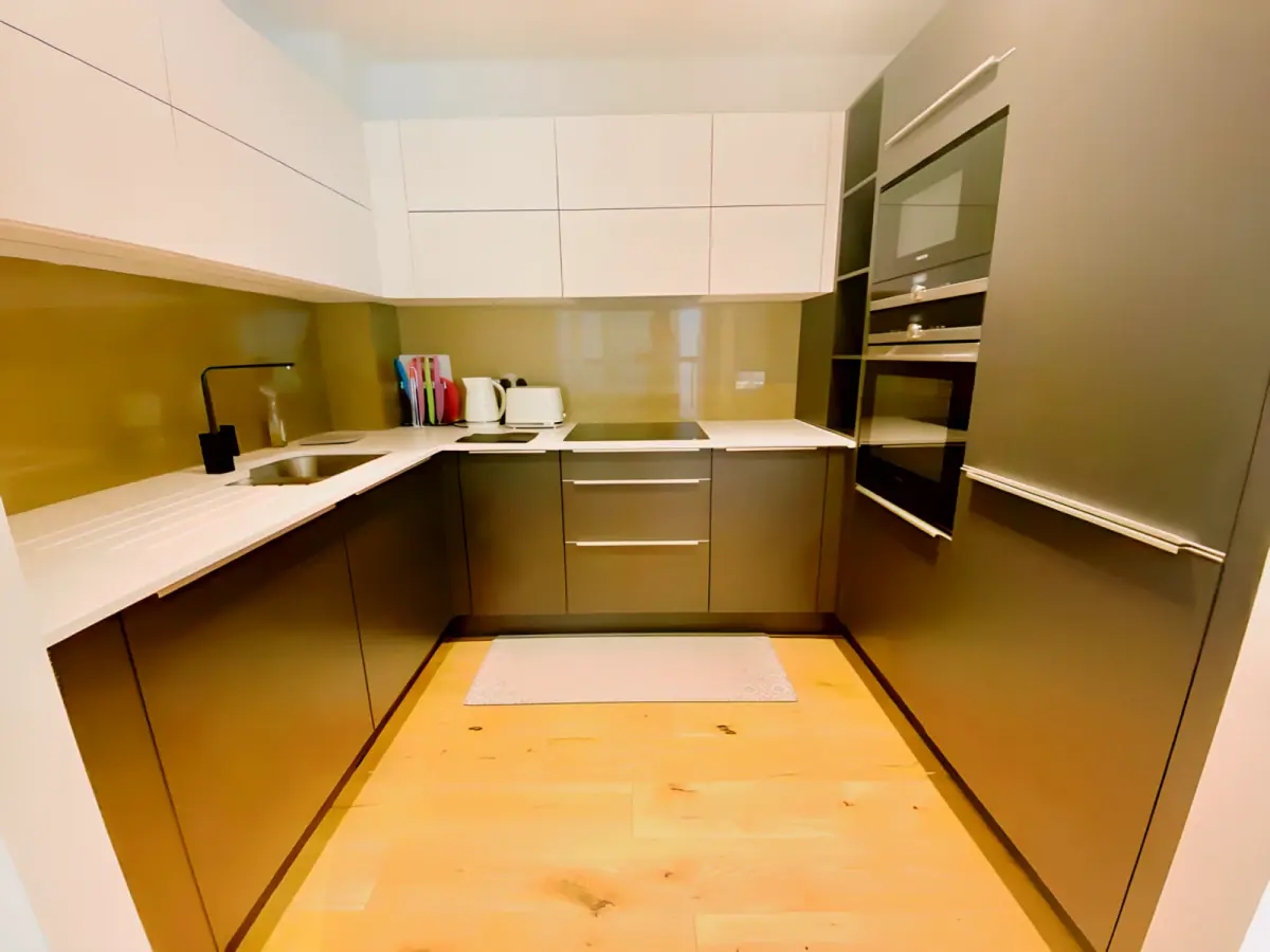 1 Bedroom 1 Bathroom