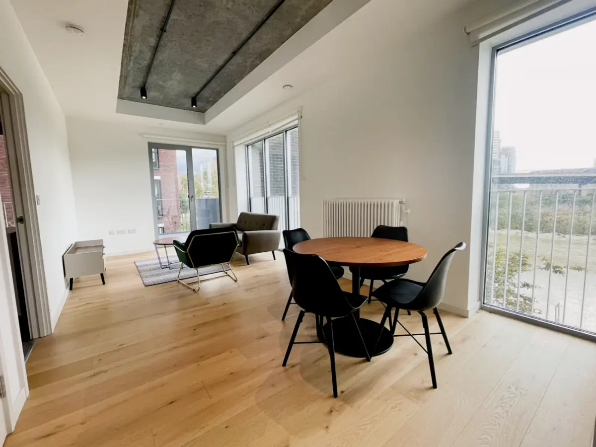 1 Bedroom 1 Bathroom Flat108