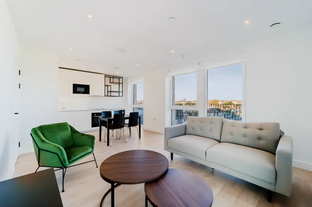 2 Rooms view 1
