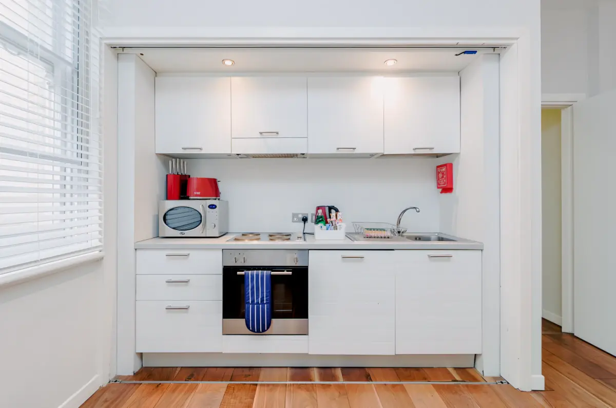 1 bedroom 1 Bathroom