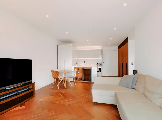 2 Beds 2 Baths