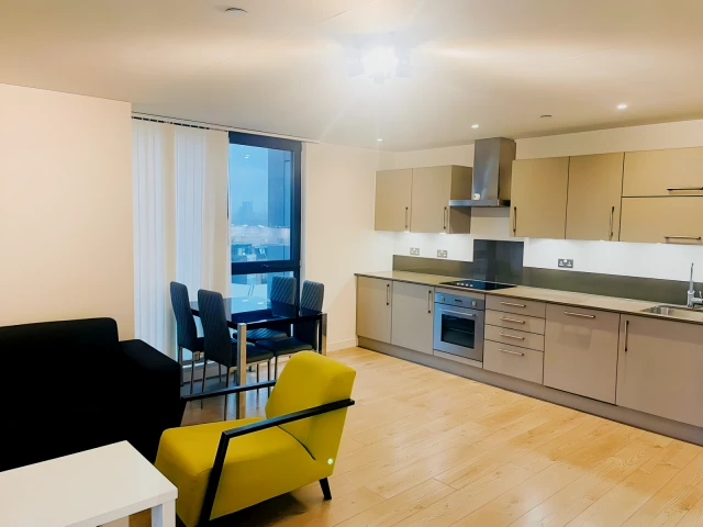 2 Beds 2 Baths