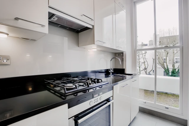 3 Beds 2 Baths