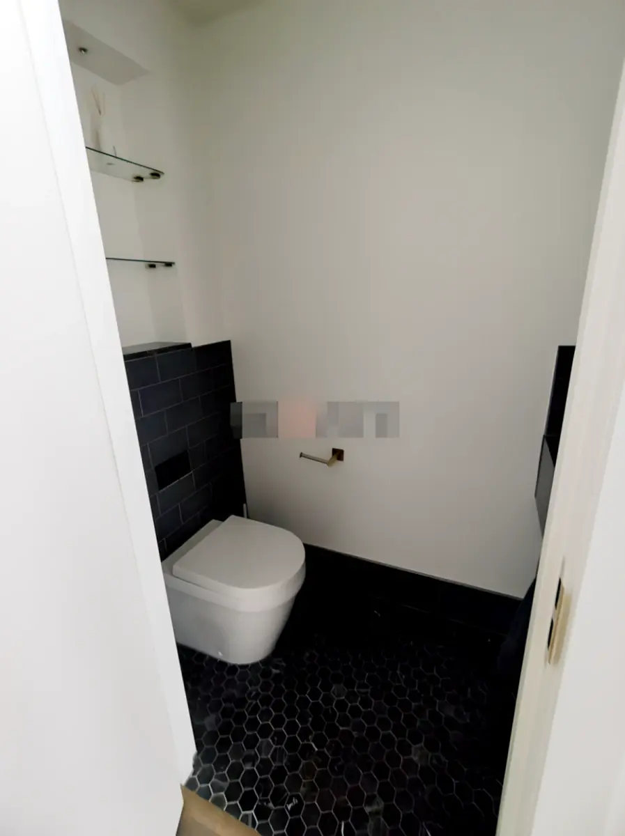 1 Bedroom 1 Bathroom