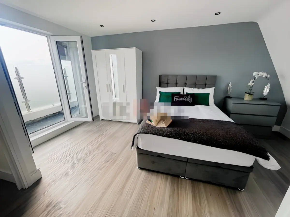 2 Bedroom 2 Bathroom