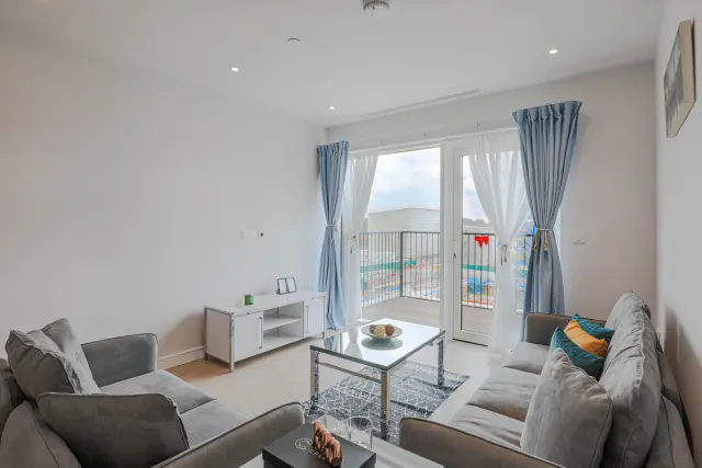1 Bedroom 1 Bathroom