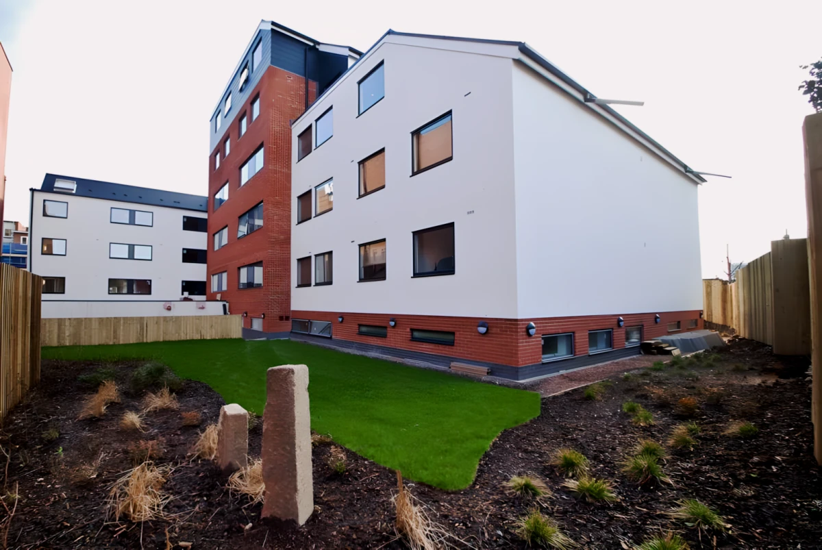 Outdoor Features