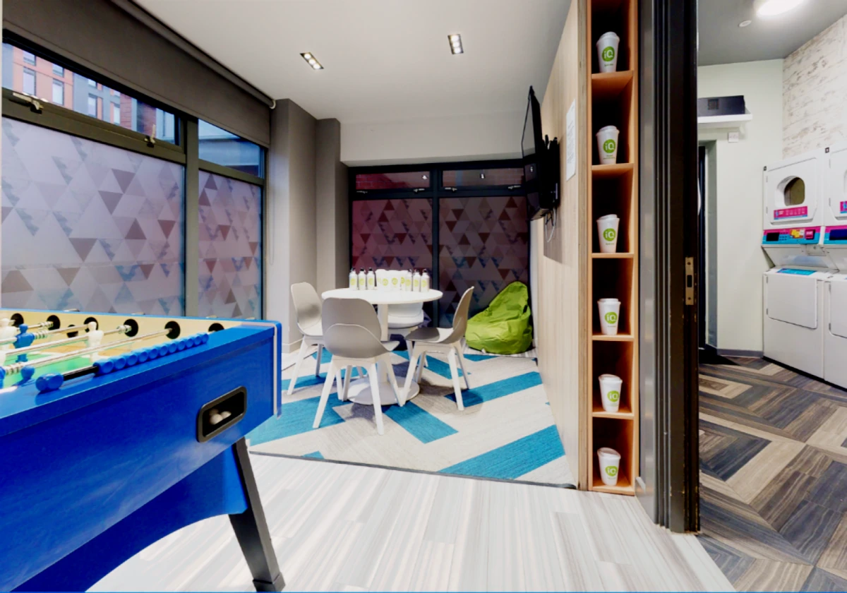 Property resident preview 4