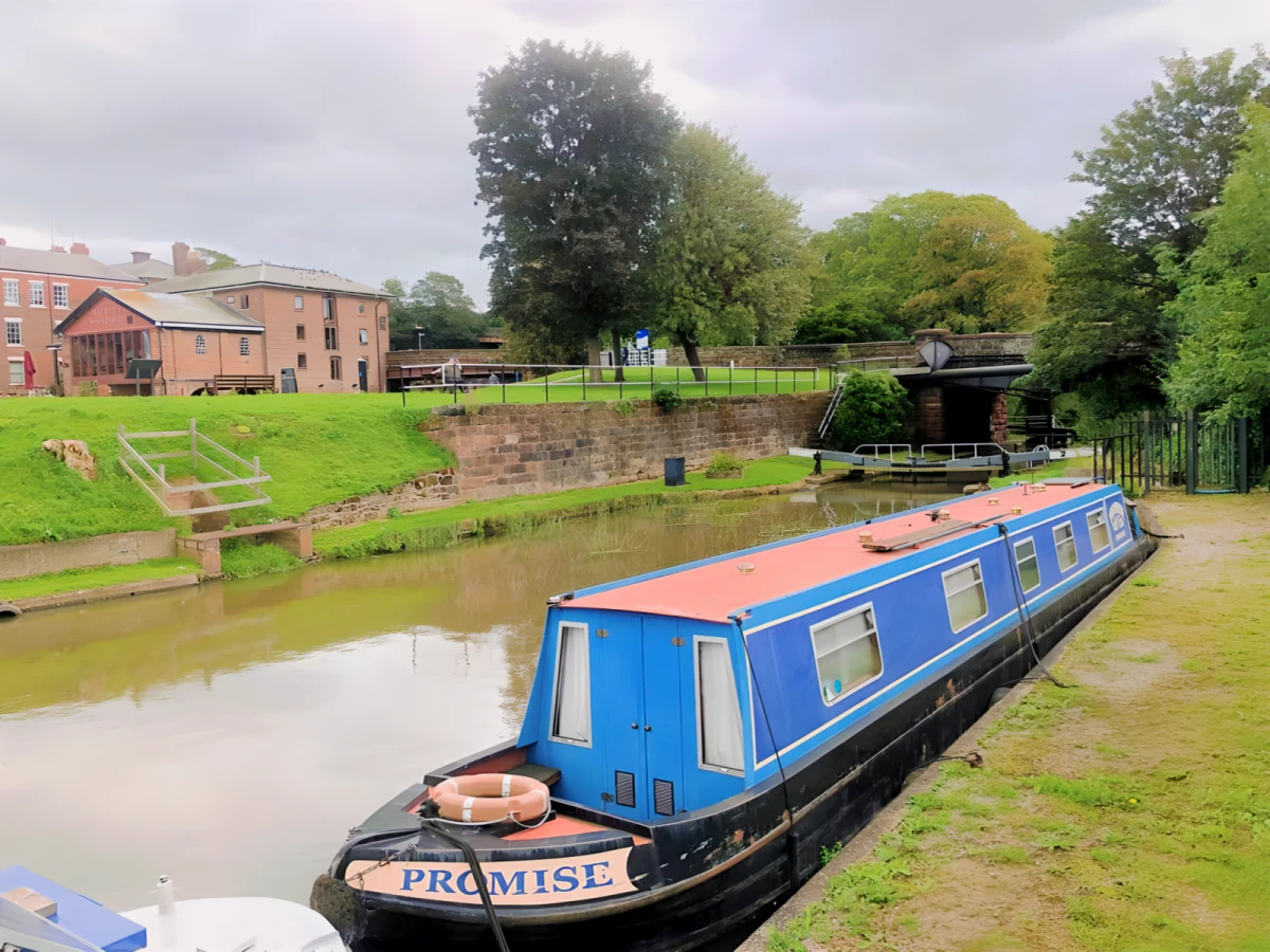 Waterside Court