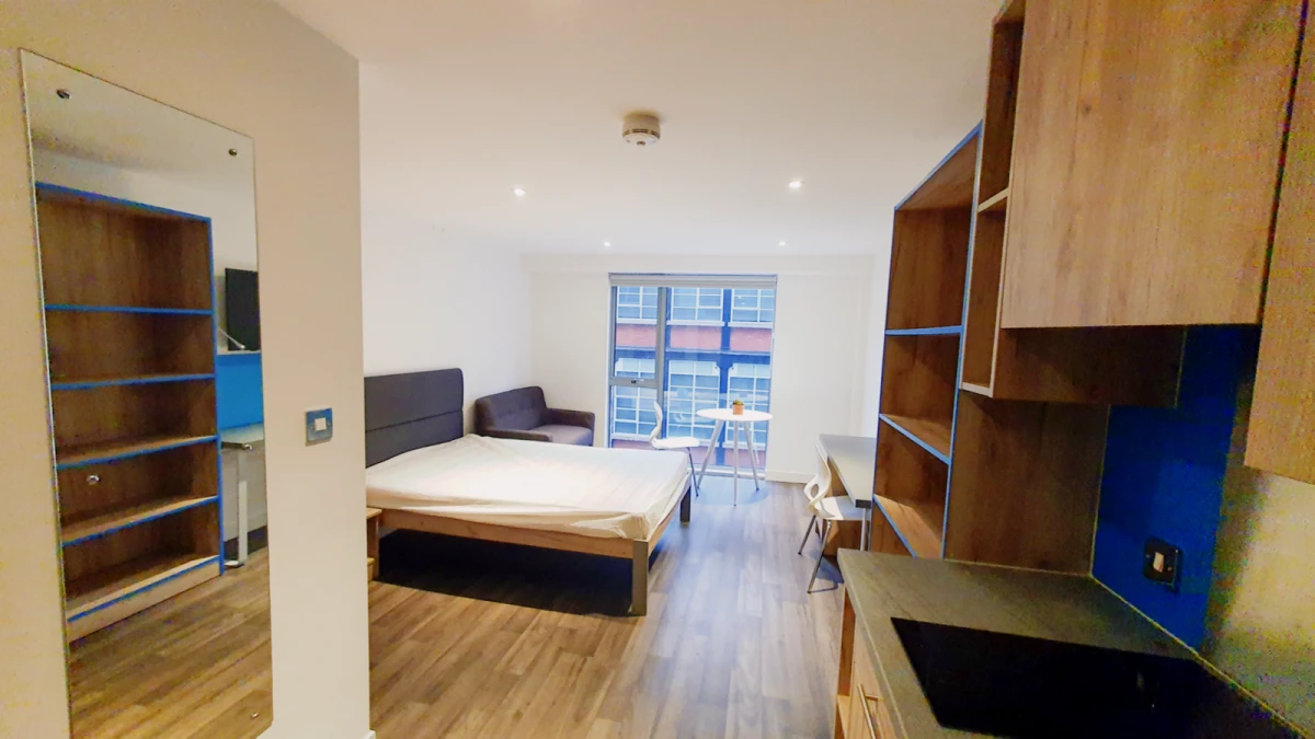 Edge Apartments