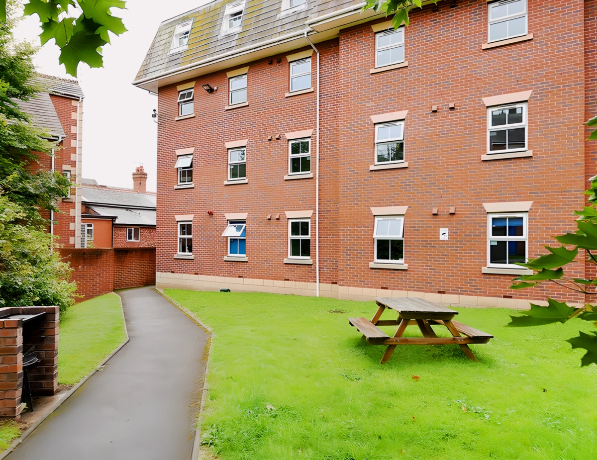 Snowdon Hall