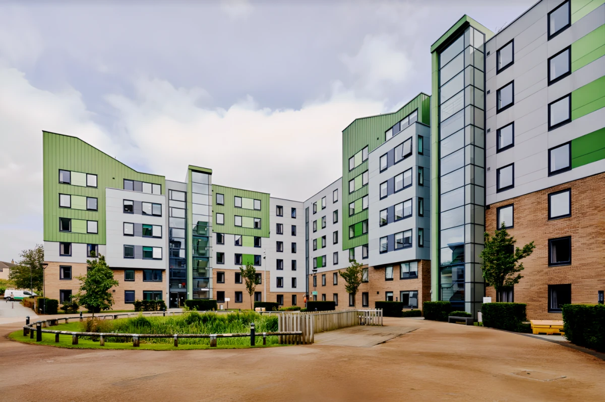Outdoor Features