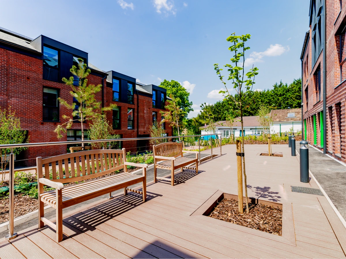 Outdoor Features
