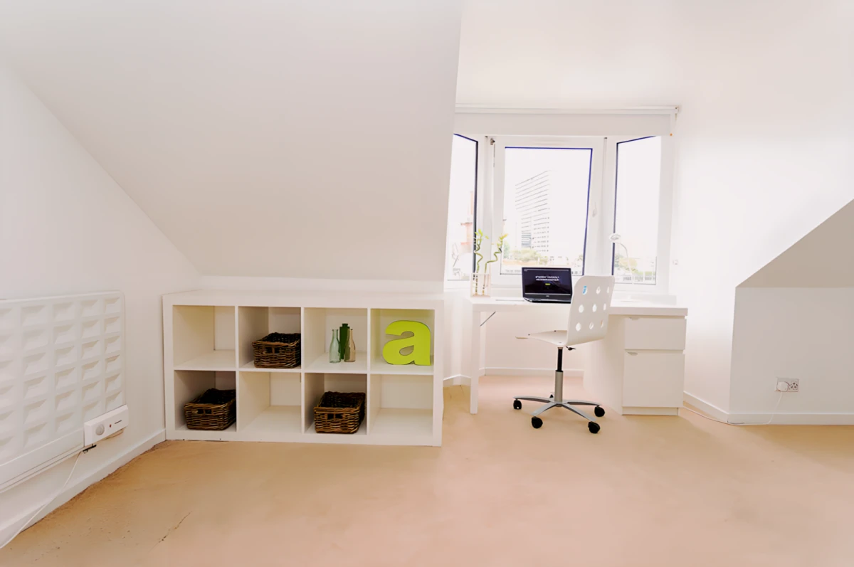 Standard Plus – 5 Bed Flat