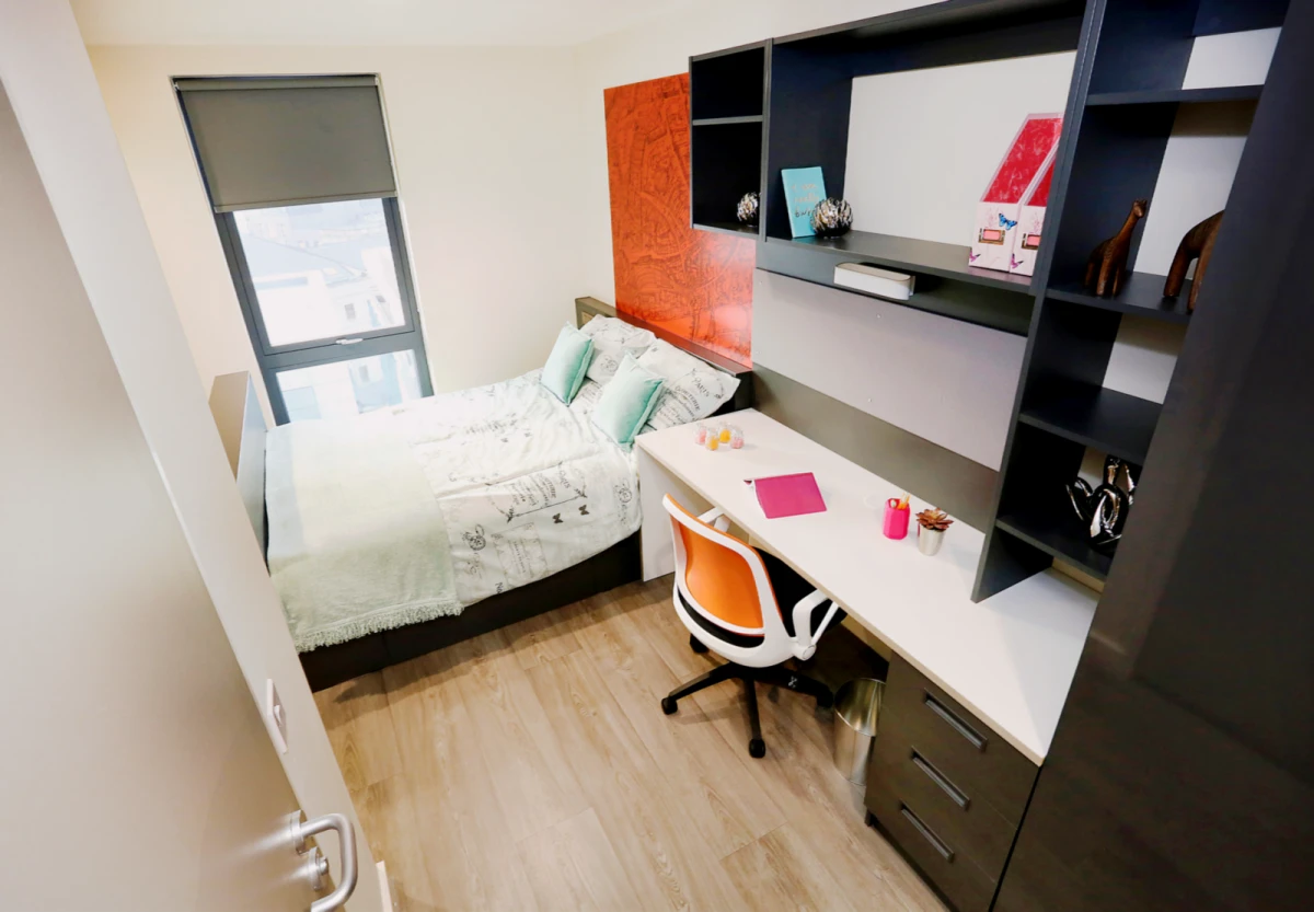 Property resident preview 4