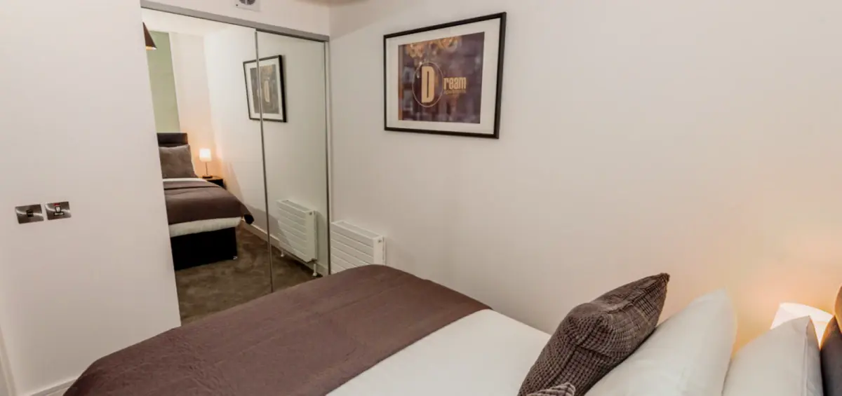 One Bedroom Apartment