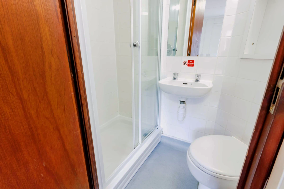 Non En-suite-Bronze