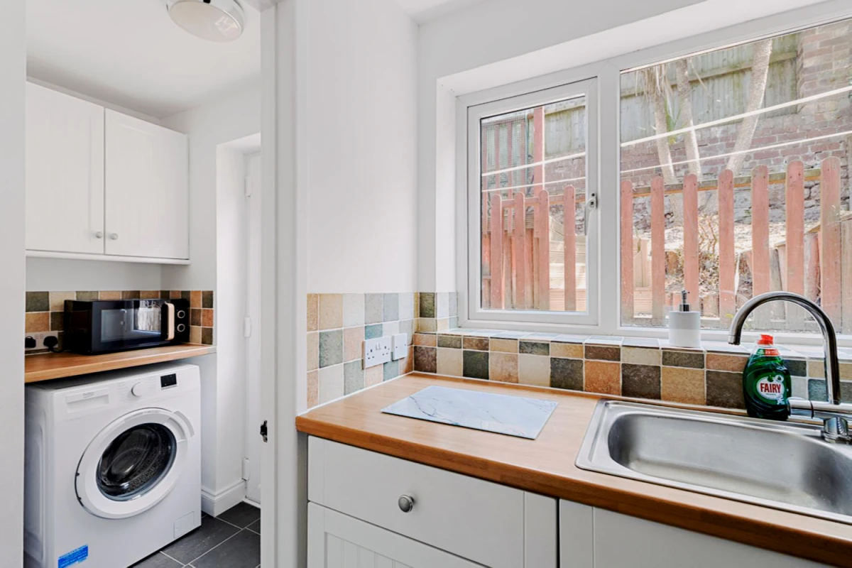 3 Bed 1 Bath