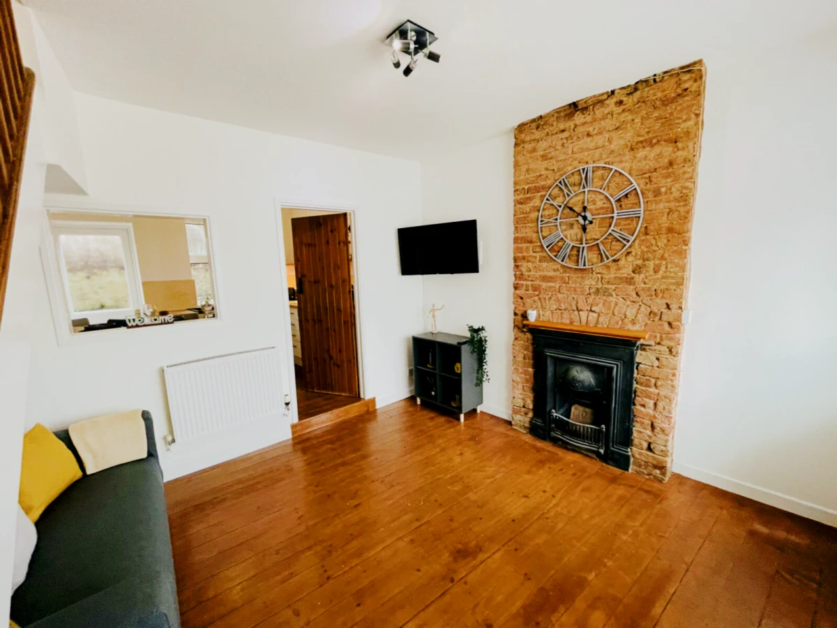 2 Bed 1 Bath
