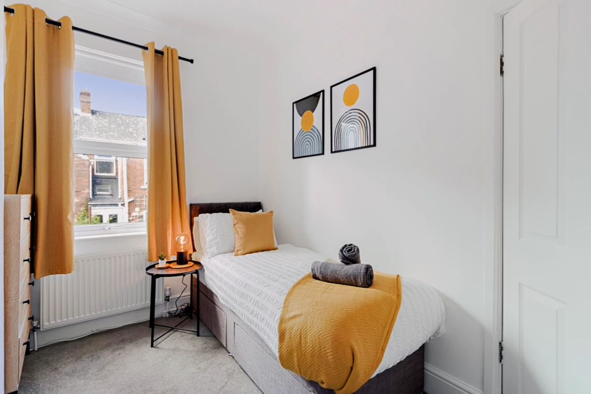 2 Bed 1 Bath