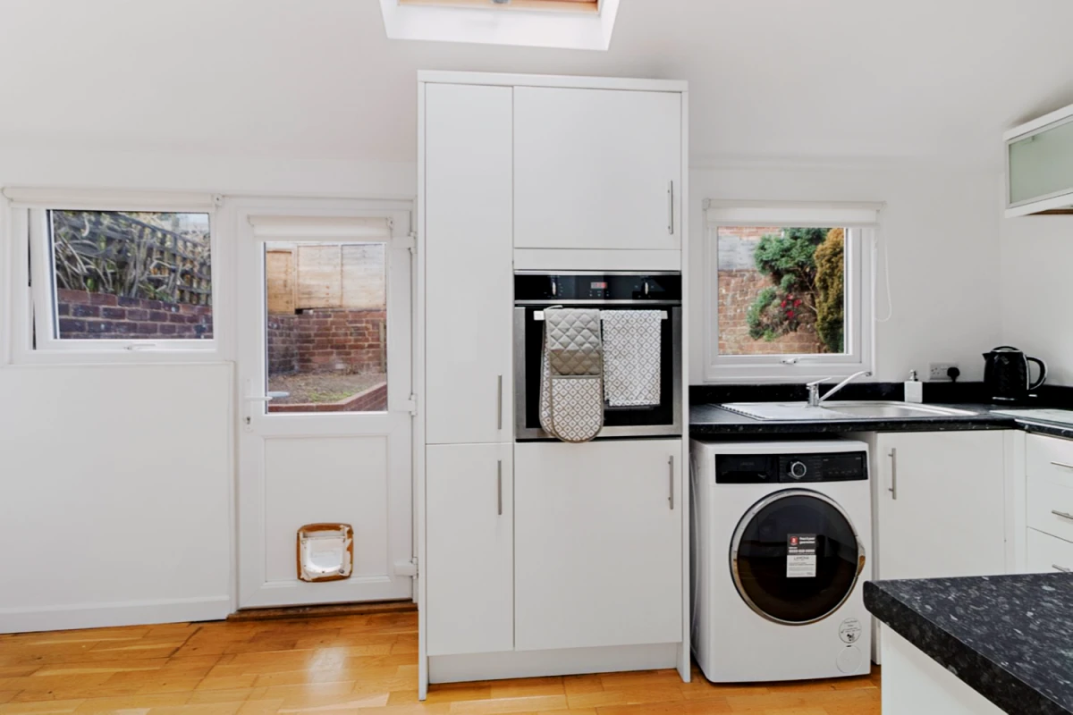2 Bed 1 Bath