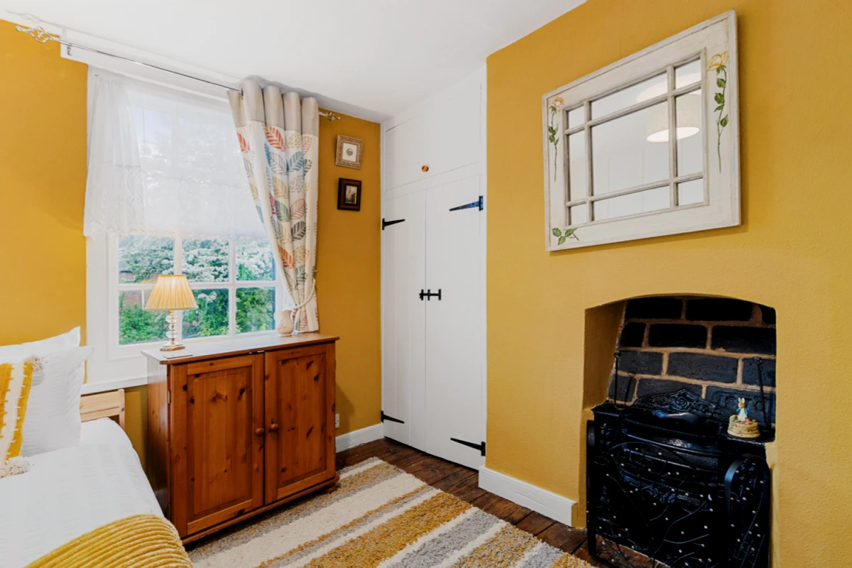 2 Bed 1 Bath