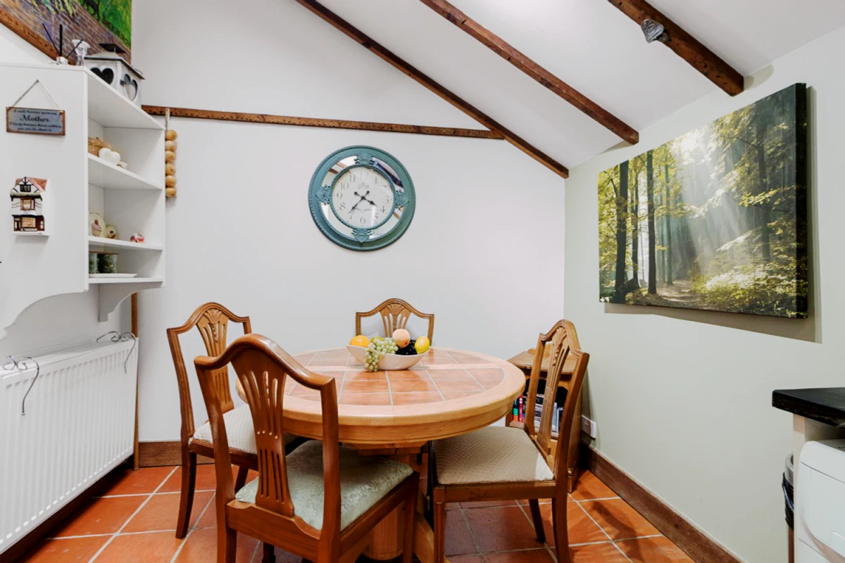 2 Bed 1 Bath