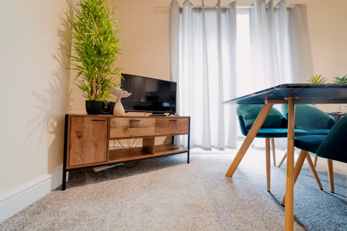 3 Bed