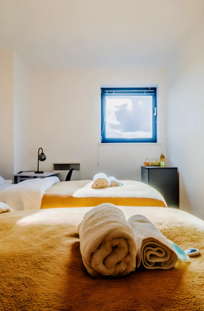 2 Beds