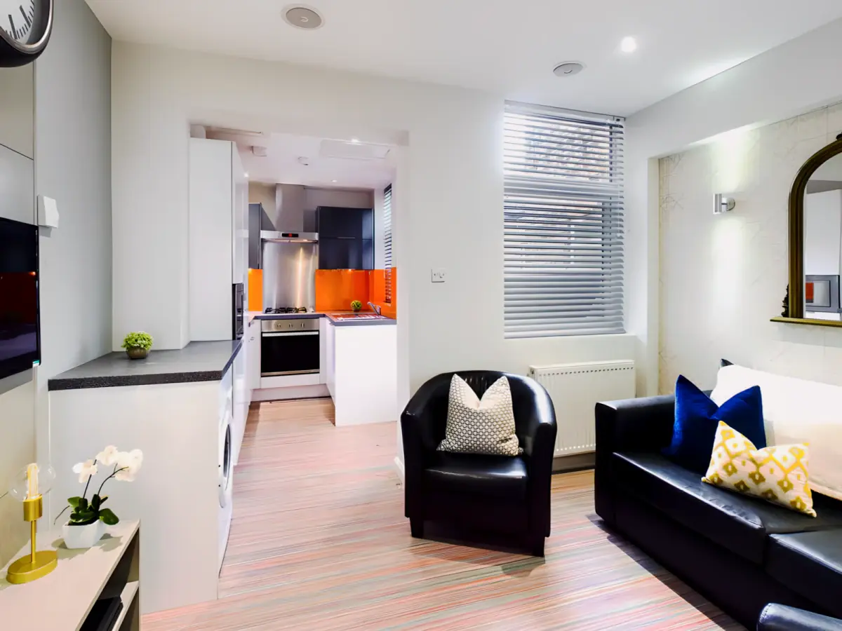 4 Bed 1 Bath