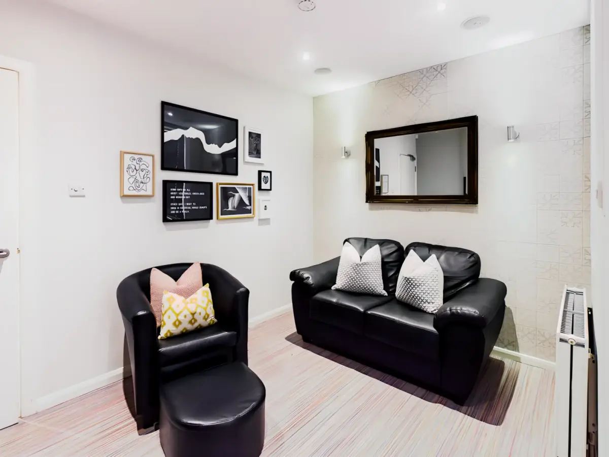 4 Bed 1 Bath