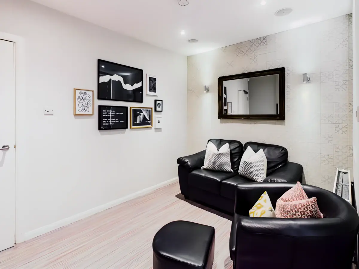 4 Bed 1 Bath