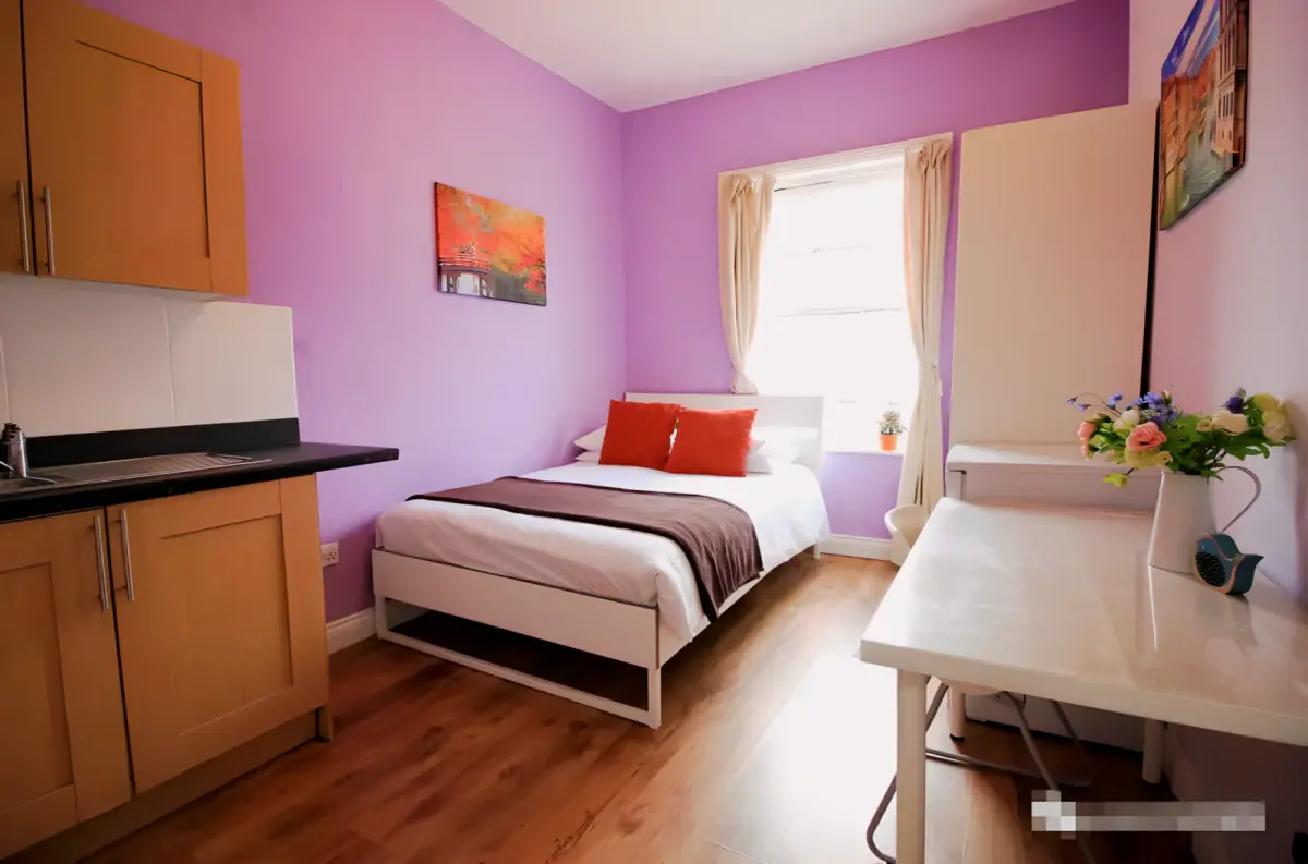 Property resident preview 4