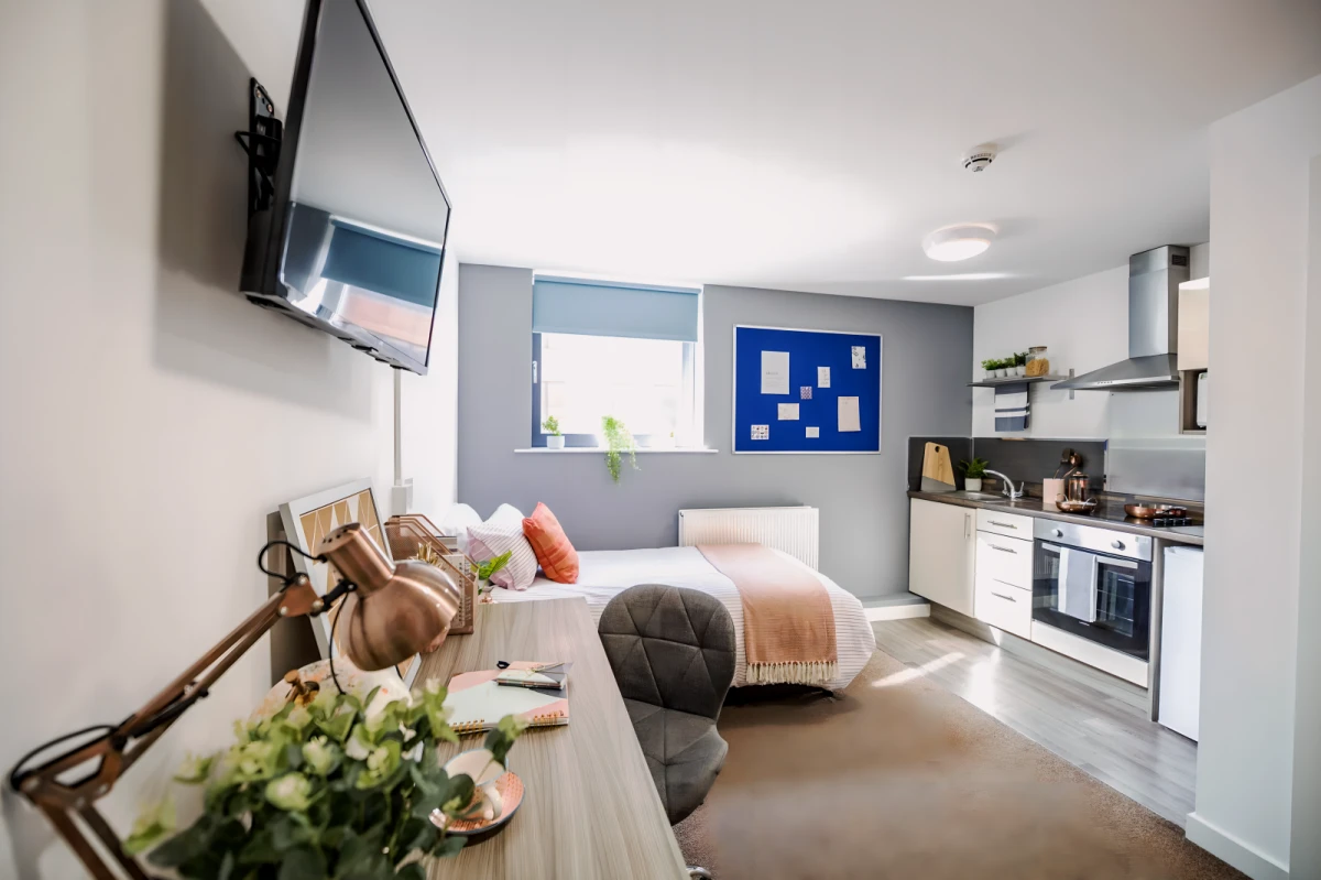 Classic Studio (Double Bed)