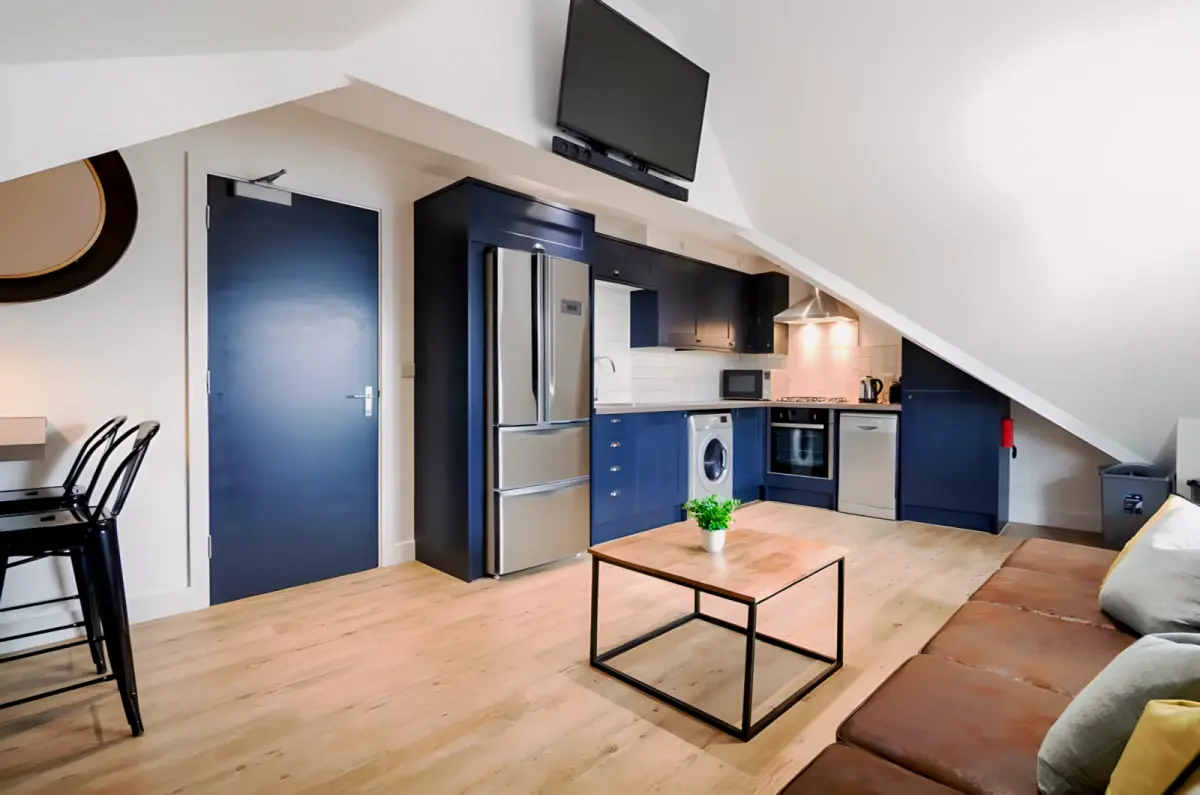 Flat 8, 42 Bankfield Road