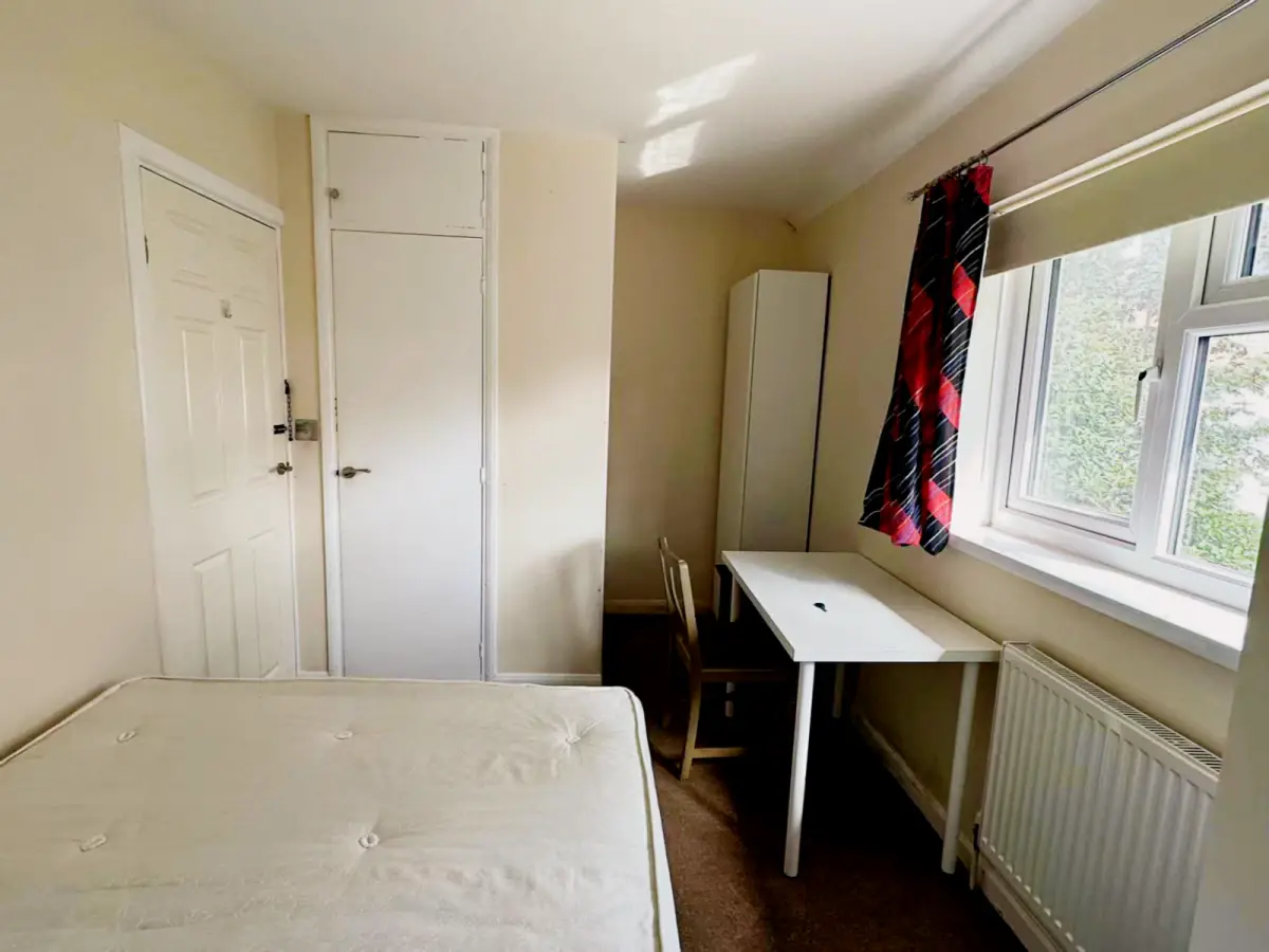 Entire Place·4B2B···Anslow Avenue