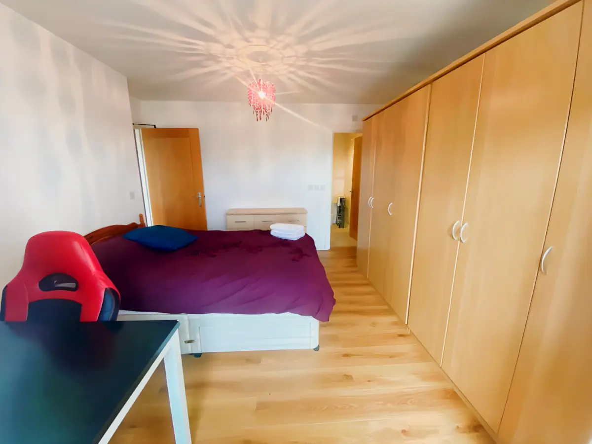 2 bedrooms 2 bathrooms