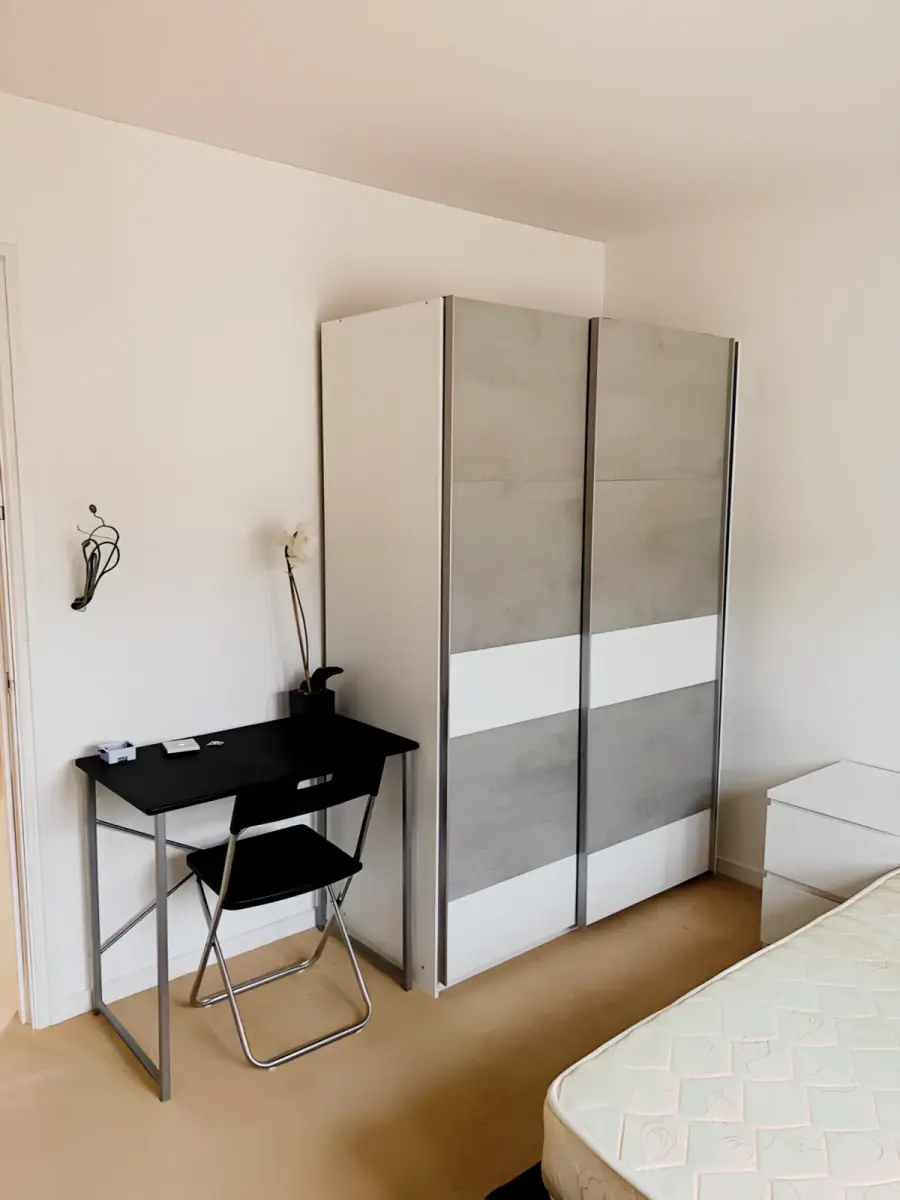 3 Bedroom, 1 Bathroom