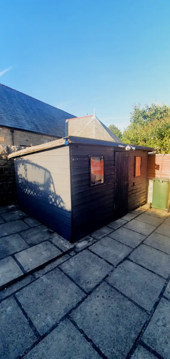 4 Bedroom, 1 Bathroom