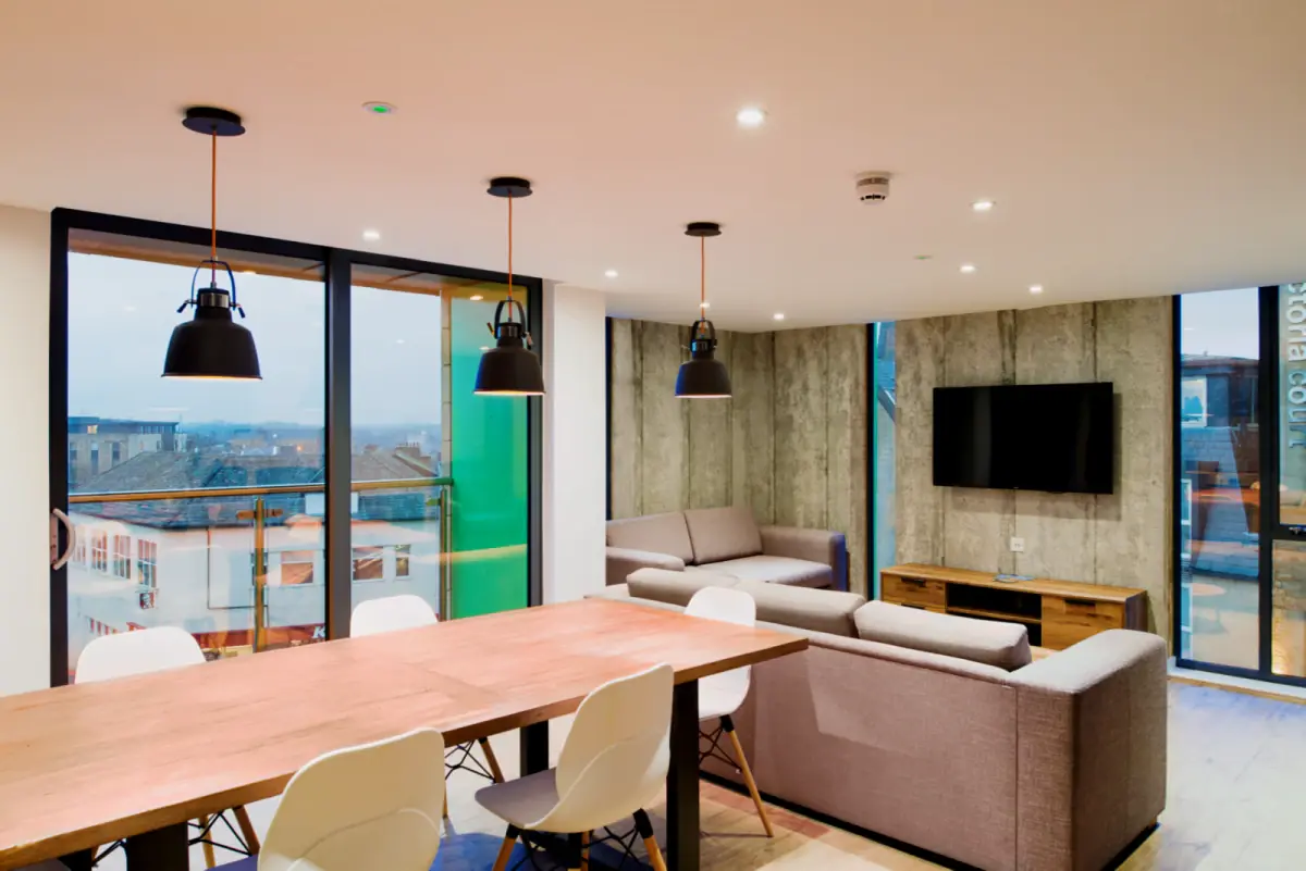 1 Bedroom, 1 Bathroom