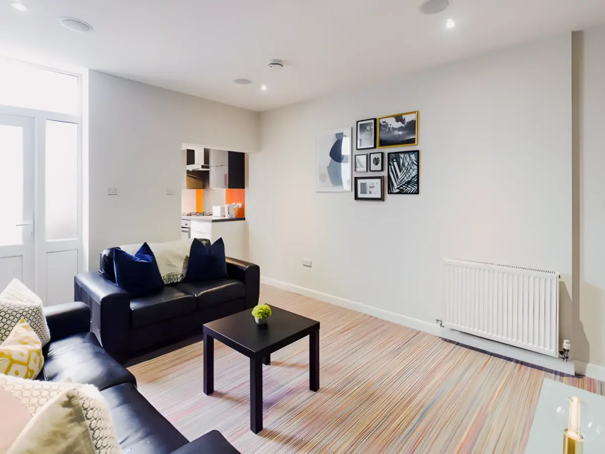 4 Bed 1 Bath