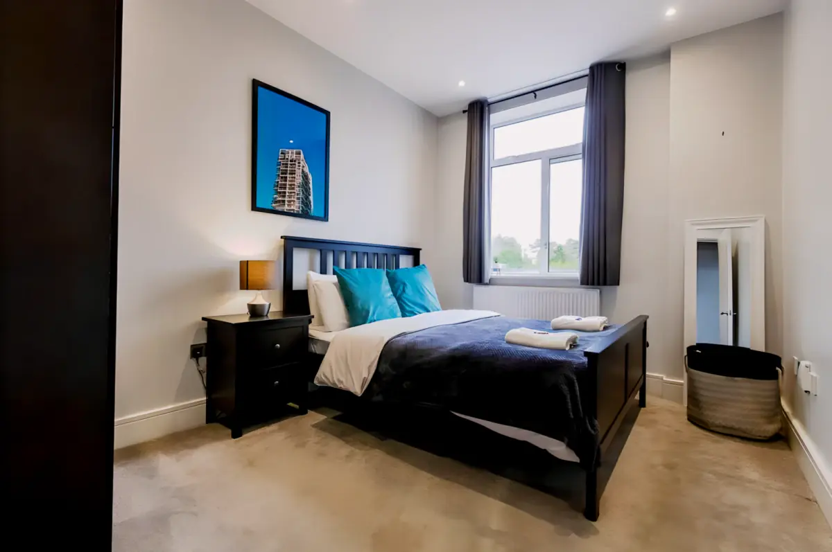 1 Bedrooms 1 Bathroom