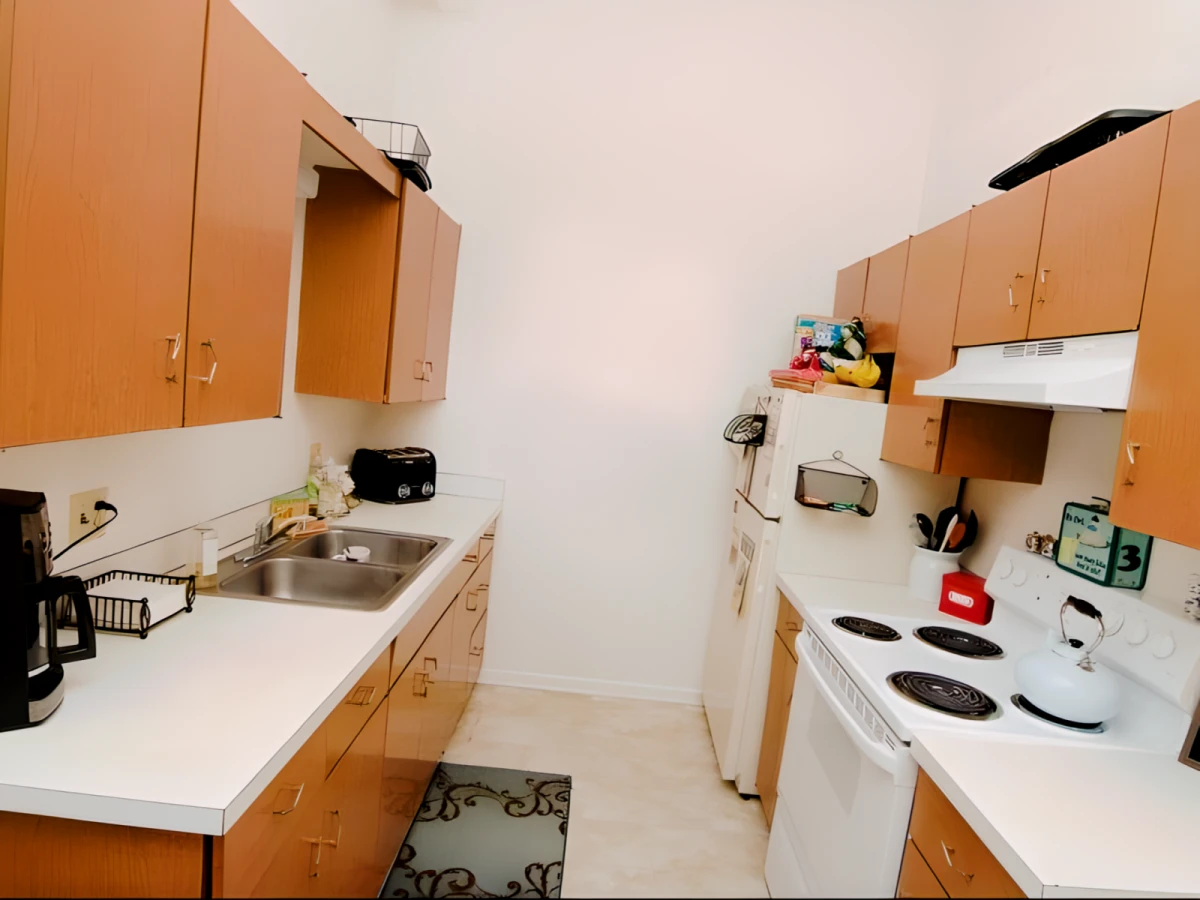 1016 Chester Apartments