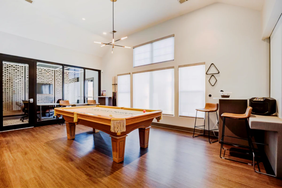 Collegiate Suites & Hunters Ridge