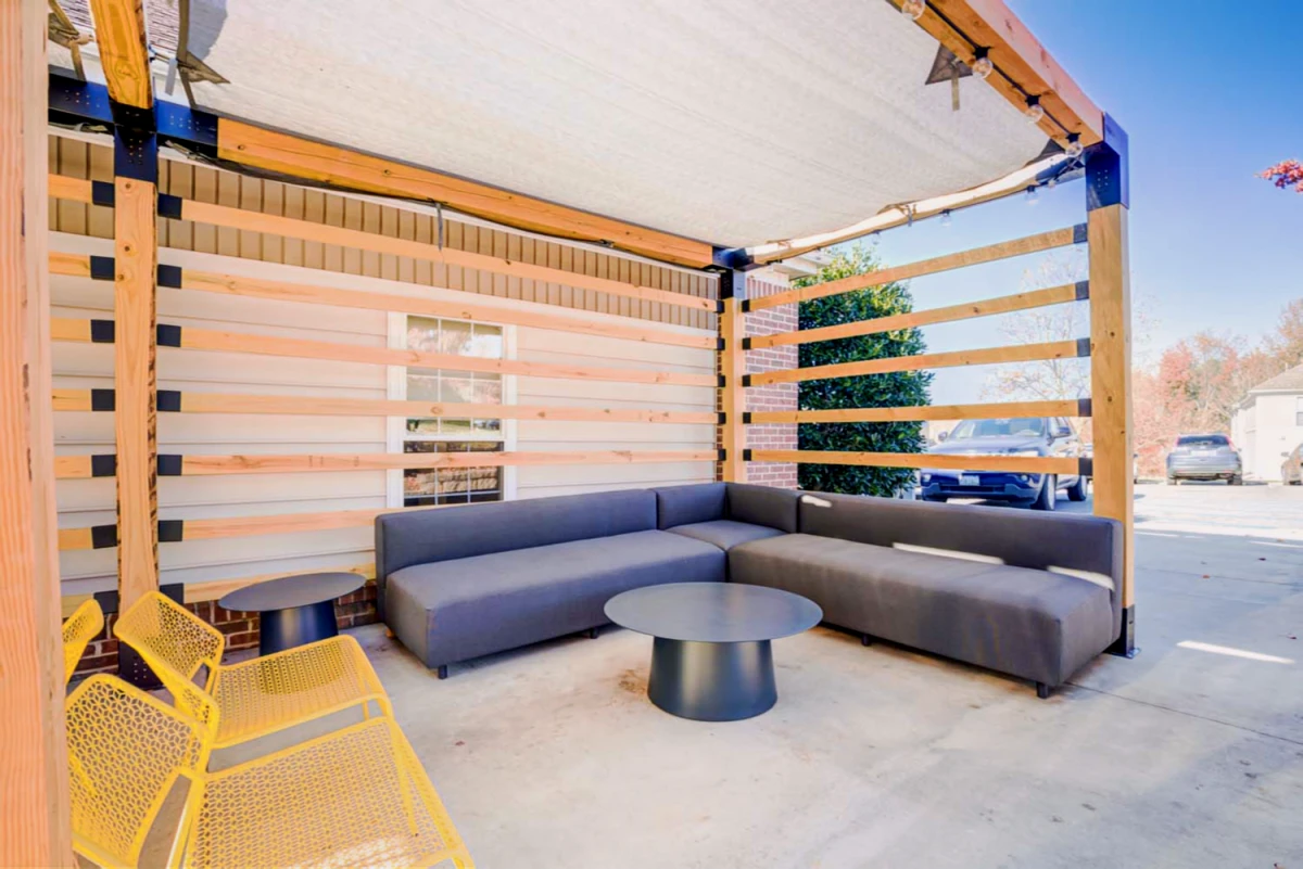 Outdoor Features