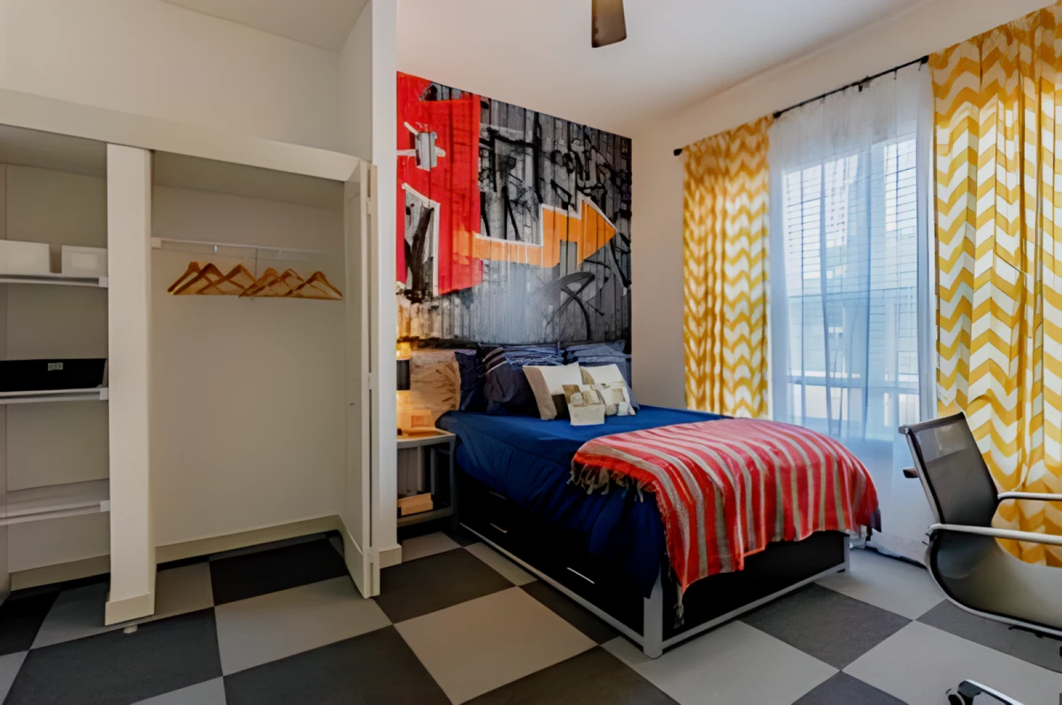 Property resident preview 7