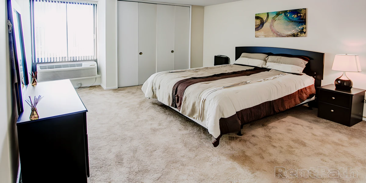 Jefferson Tower Apartments