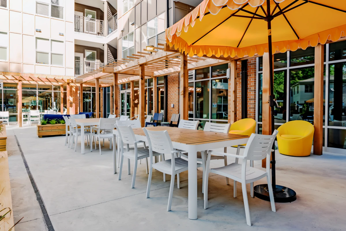Outdoor Features