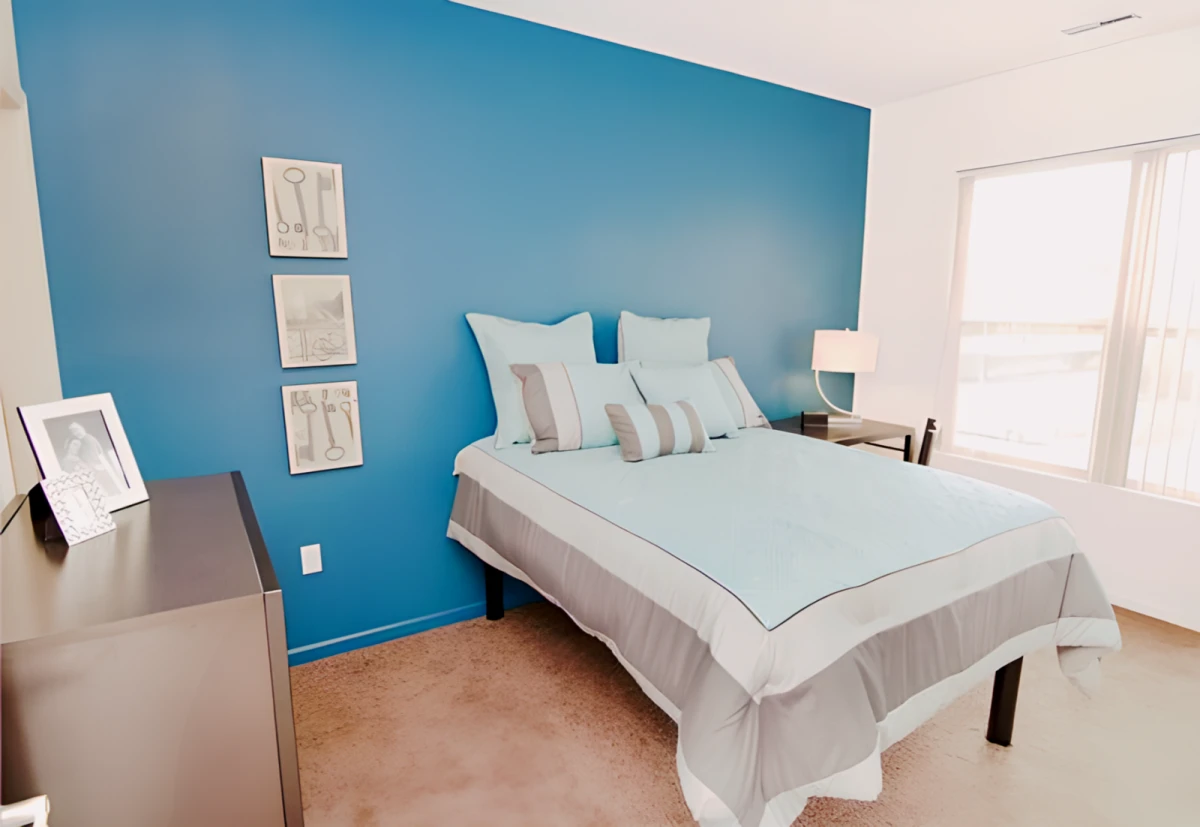 2 BED 2 BATH FOR 2 PEOPLE